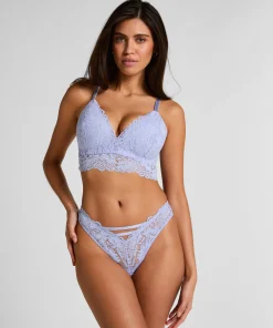 Brazilian Andrea - Lila