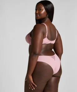 Brazilian Diva - Rosa