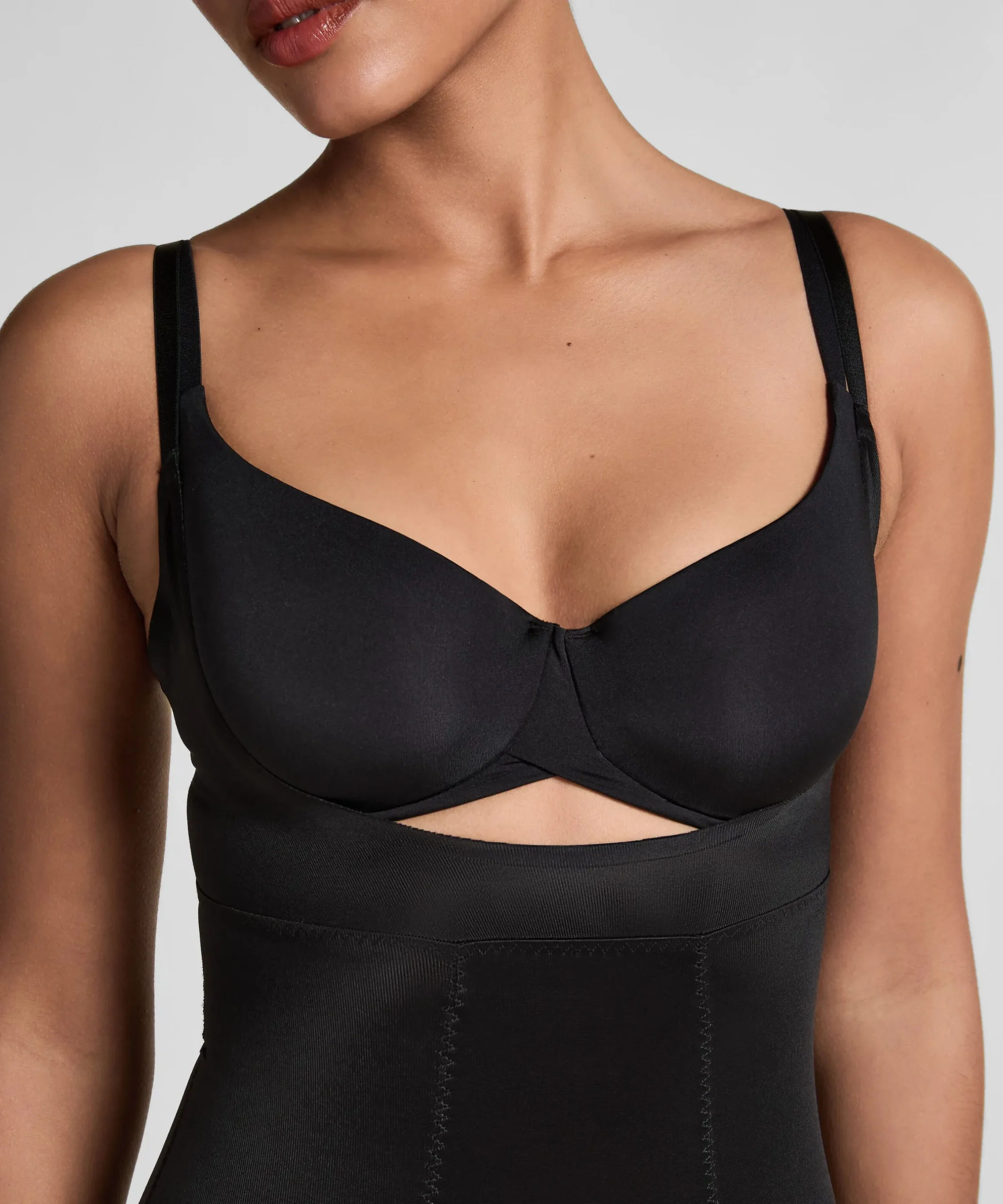 Formender Scuba Body - Schwarz