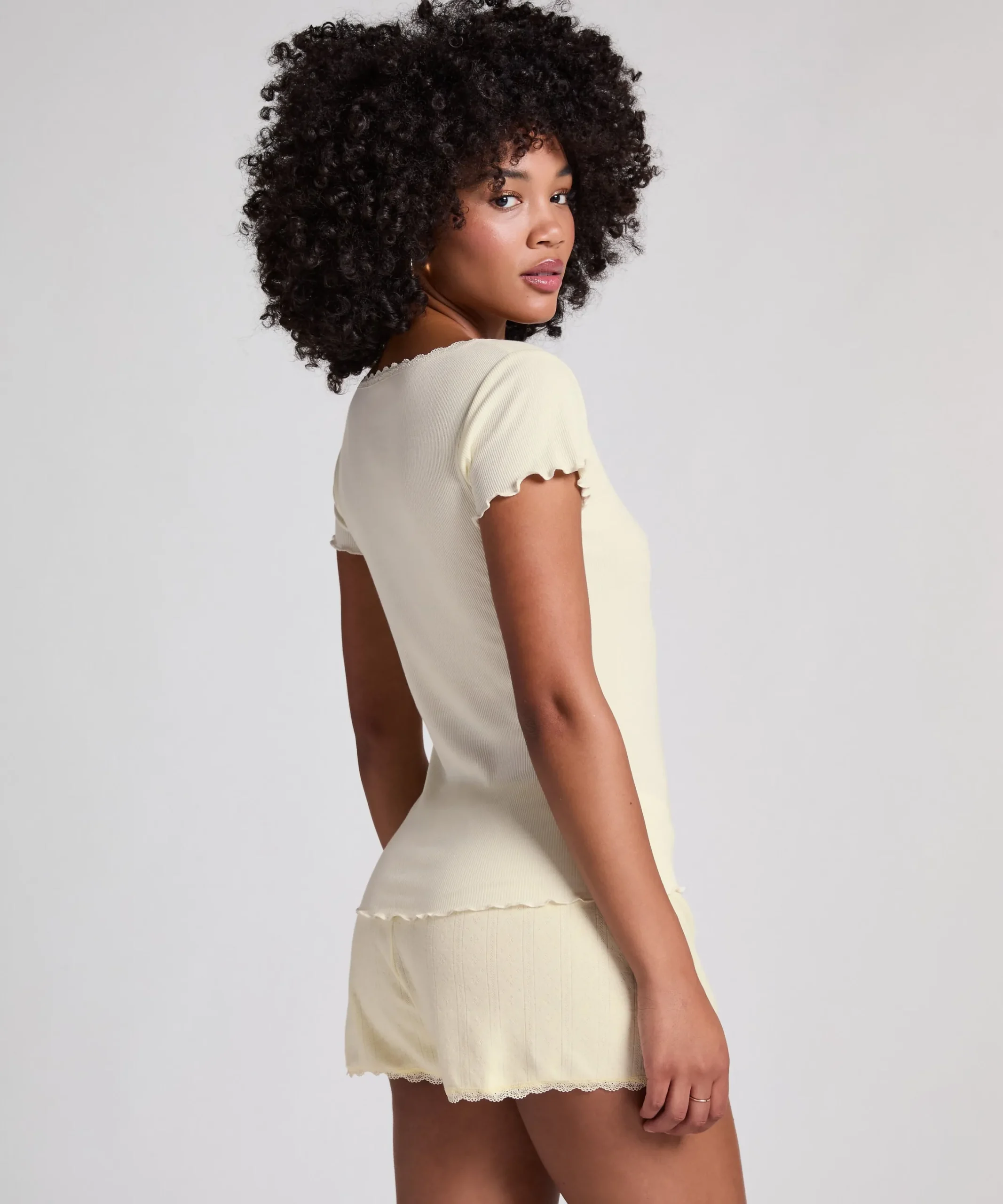 Geripptes Jersey-Top - Gelb