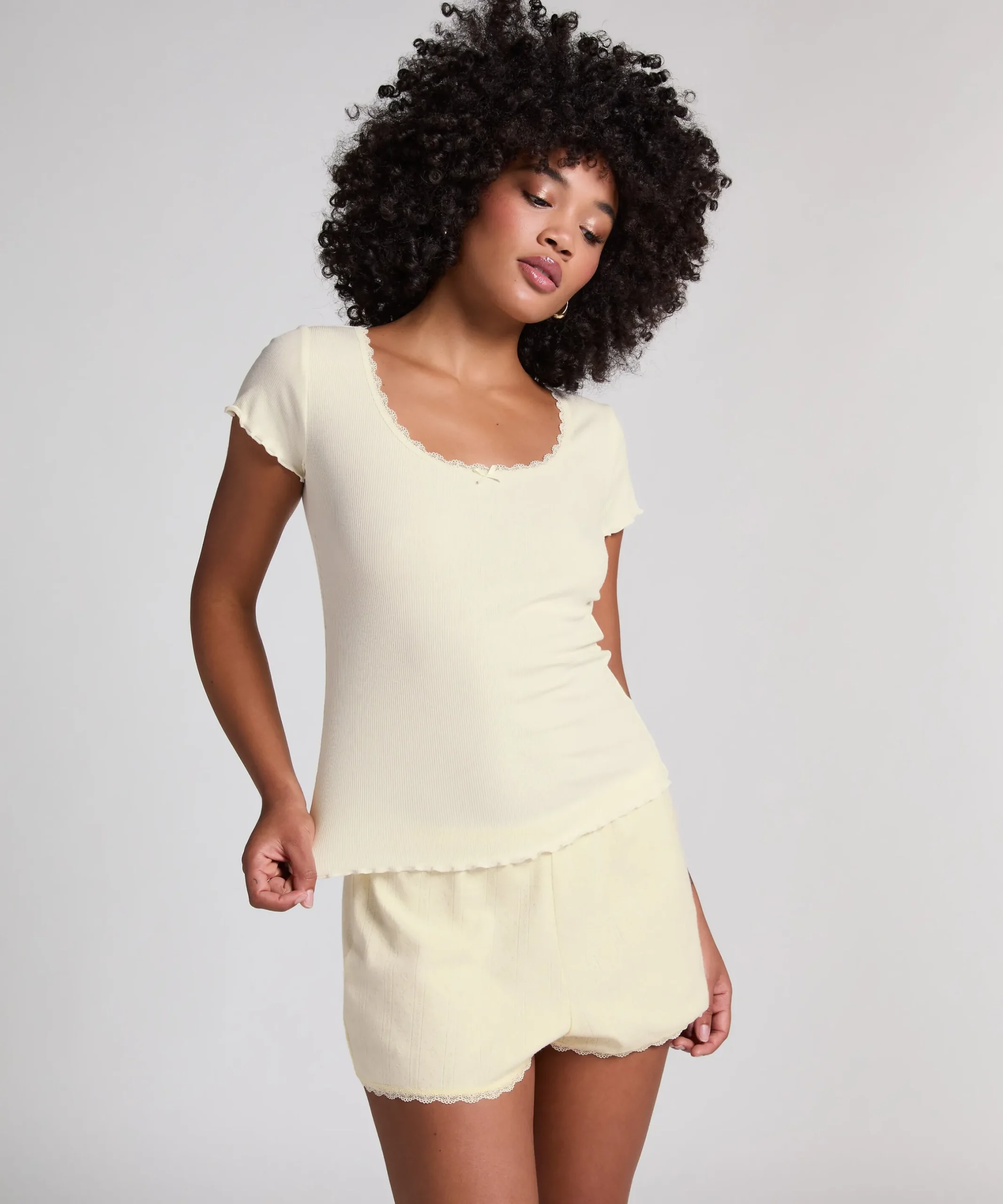 Geripptes Jersey-Top - Gelb
