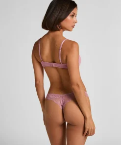 Invisible String Lace Back - Rosa