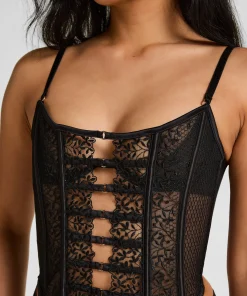Kristina Bustier - Schwarz
