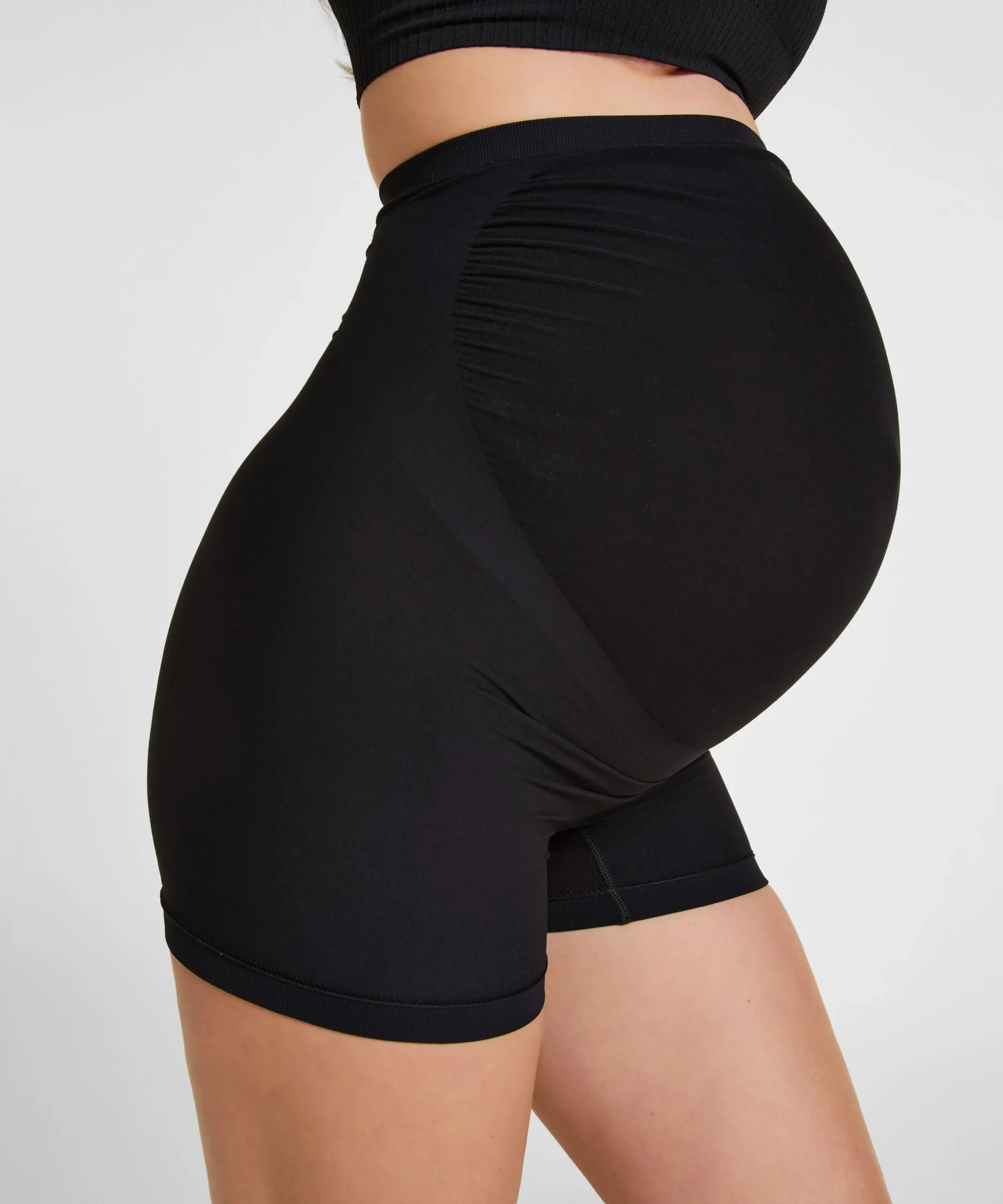 Nahtlose Umstandsshorts - Schwarz