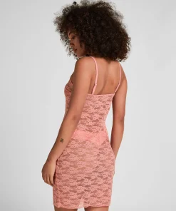 Slipdress aus Allover-Spitze - Rosa