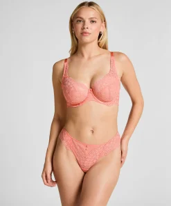 String Daisy - Rosa