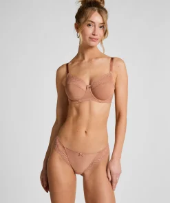 String Sophie - Braun