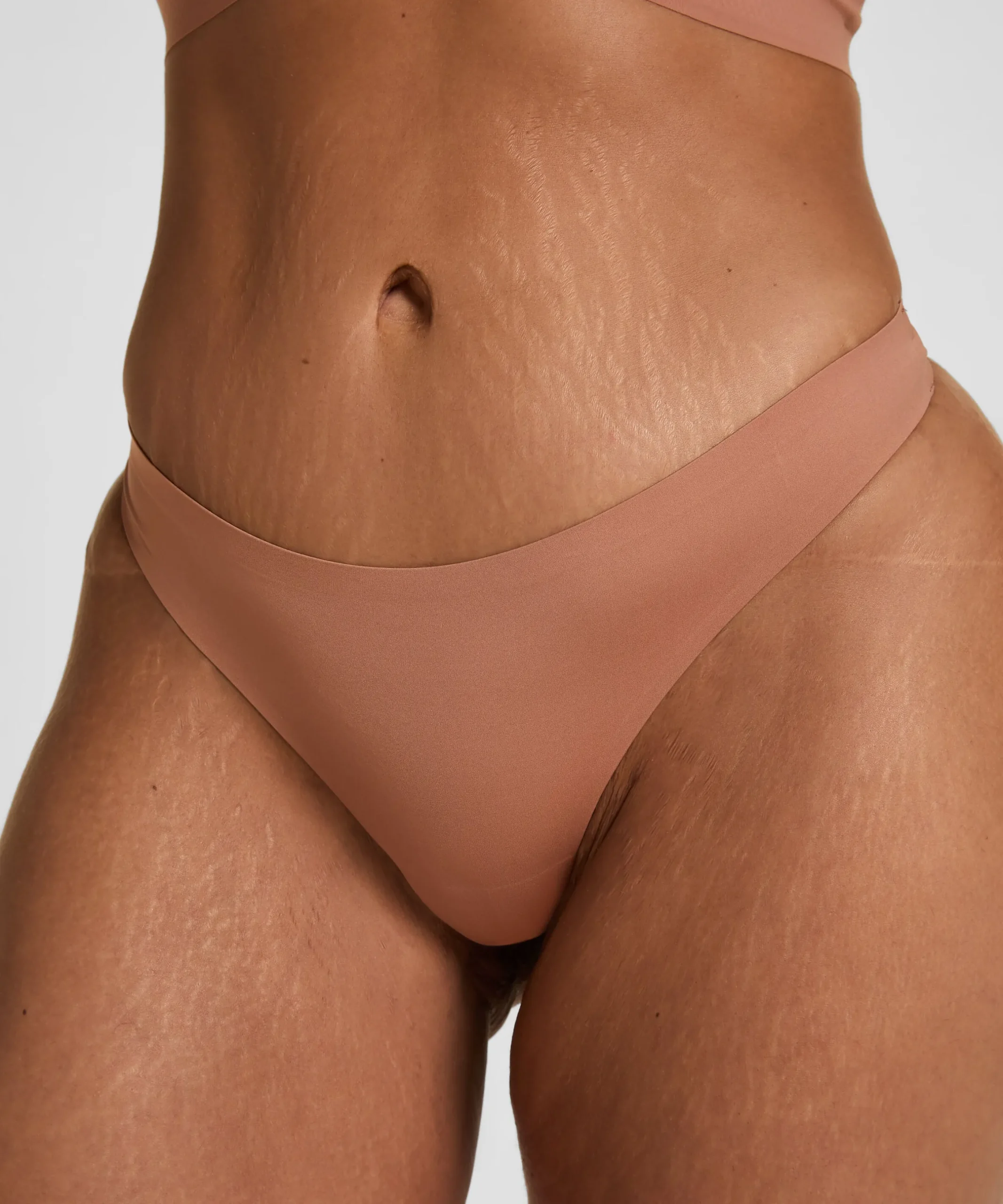 Super Comfort String - Braun
