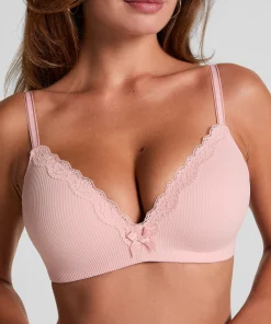 Vorgeformter BH ohne Bügel Lola - Rosa